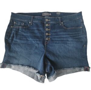 Torrid  Womens Denim Shorts Cuffed  Distressed Button Fly Feel The Fit Size 22